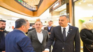 Başkan Adayı Hanifi Toptaş, Piazza AVM’de Vatandaşlarla Buluştu!