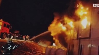 Kahramanmaraş'ta İşçilerin Kaldığı Konteynerler Alev Alev Yandı!