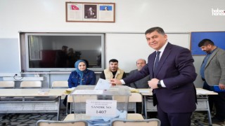 Rıdvan Fadıloğlu: 'Milletimizin iradesinden daha büyük bir irade tanımıyorum'