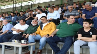 Başkan Umut Yılmaz, Şehitkamil Belediyespor ve Gazişehir Spor Maçını Coşkuyla İzledi