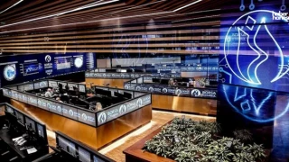Borsa İstanbul'da Rekor Kapanış: BIST 100 Endeksi Yükseldi