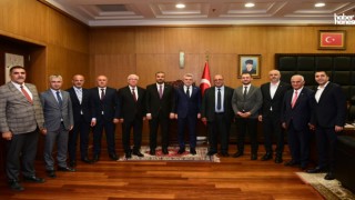 Kahramanmaraş Belediye Başkanı Fırat Görgel, Tüm Partilerden Belediye Başkanlarını Ağırladı