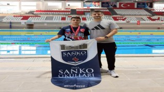 SANKO Okulu Öğrencisi Gaziantep Yüzme Yarışmasında İl Birincisi Oldu