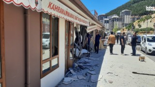 Kahramanmaraş'ta Lastik Patlaması Kazaya Yol Açtı, 3 İşyerinde Hasar Oluştu