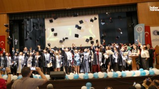 Kahramanmaraş İstiklal Üniversitesi'nde Mezuniyet Heyecanı: İlk Lisans Mezunları Kutlandı