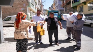 Başkan Umut Yılmaz'dan Ekonomik Krize Karşı Dayanışma: 2 Bin Aileye Gıda Yardımı!