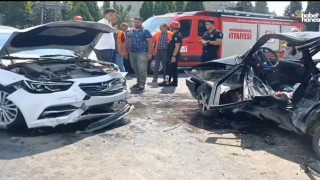 Kahramanmaraş’ta Kavşakta Korkunç Kaza: 3 Yaralı Hastaneye Kaldırıldı