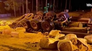 Kahramanmaraş’ta Korkunç Kaza: Tır Devrildi, Şoför Ağır Yaralı