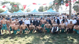 Kahramanmaraş’tan Muhteşem Güreş Başarısı: Şampiyonada Birinci Oldu!