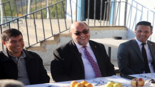 Başkan Akpınar, Akyar Mahallesi'nde Halkla Buluştu: 'Birlikte Gelişiyoruz'