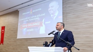 Başkan Toptaş, Genç Sporcularla Buluştu: Cumhuriyet Spor Şöleni'nde Ödüller Dağıtıldı