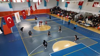 Onikişubat Belediyesi’nin Cumhuriyet Spor Şöleni’nde Final Heyecanı: Voleybolda Şampiyonlar Belirlendi