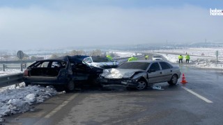Kahramanmaraş Afşin'de İki Otomobil Çarpıştı: 1 Ölü, 3 Yaralı