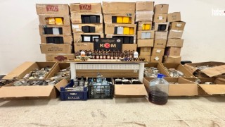 Kahramanmaraş’ta Sahte İçki Operasyonu: 90 Şişe Kaçak Alkol ve 70 Litre Etil Alkol Yakalandı