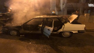 Kahramanmaraş Afşin'de Otomobil Yangını Paniğe Neden Oldu