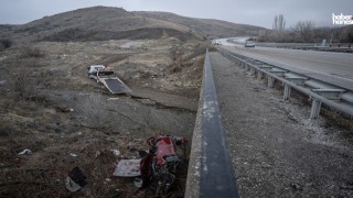 Köprülü Kavşakta Kontrolden Çıkan Otomobilde 5 Kişi Hayatını Kaybetti!