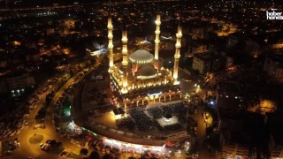 Kahramanmaraş’ta Kadir Gecesi Yoğunluğu: Camilerde Yer Kalmadı