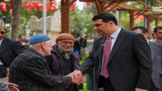 Şehitkamil Belediye Başkanı Yılmaz, Bayramda Şehit Ailelerini Yalnız Bırakmadı