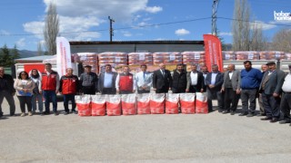 Kahramanmaraş Andırın’da 422 Çiftçiye Ayçiçeği Tohumu Dağıtıldı