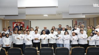 Hazer Amani ve Gökhan Aksoy, KİÜ’lü Genç Şeflerle Buluştu