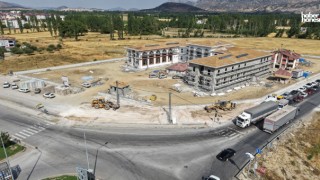 Kahramanmaraş Büyükşehir Göksun Kavşağında Işıkta Bekleme Süresi Azalıyor
