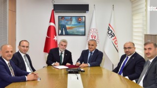 Kahramanmaraş Büyükşehir’den Spora Dev Yatırım: Dört İlçeye Yeni Spor Tesisi