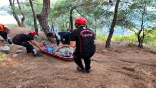 Kahramanmaraş'ta Mesire Alanında Ayağı Kırılan Vatandaş Kurtarıldı