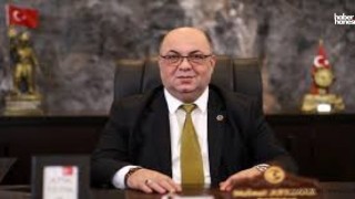 Mehmet Akpınar'dan Mesaj Var