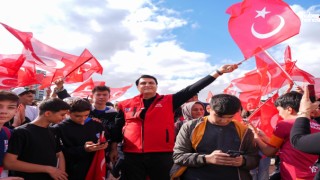 Başkan Umut Yılmaz: “Cumhuriyet, milletimizin özgürlük tutkusunun simgesidir”