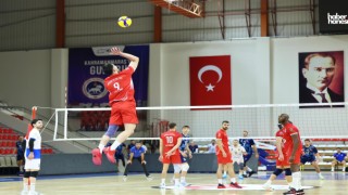 Onikişubat Belediyespor Voleybol Takımı Evinde Galibiyetle Başladı