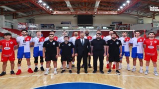 Onikişubat Belediyespor Voleybol Takımı kendi sahasında ilk maçına çıkıyor