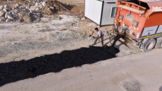 Kahramanmaraş Elbistan’da Altyapının Ardından Yollar da Bir Bir Onarılıyor