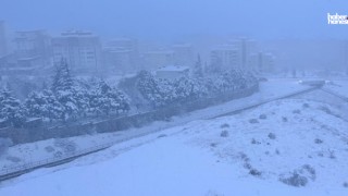 Kar Yağışı Kahramanmaraş’ı Teslim Aldı: Kent Beyaza Büründü