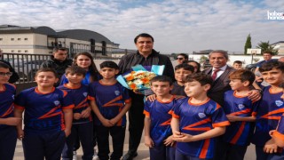 Şehitkamil Belediye Başkanı Umut Yılmaz, Gençlerle Buluştu: “Gelecek Onlarla Şekillenecek”