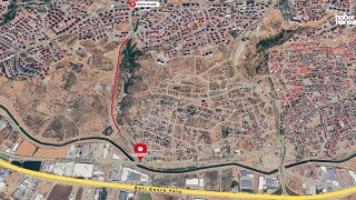 Sümbüllü Caddesi’nde Yol Yenileniyor: Büyükşehir Belediyesi Sıcak Asfalt Çalışmalarına Başladı