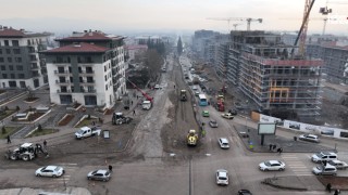 Kahramanmaraş Azerbaycan Bulvarı’nda Altyapının Ardından Asfalt Hazırlığı