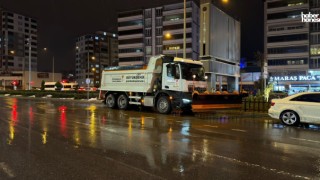 Kahramanmaraş Büyükşehir Kar Alarmında; Ekipler Gece Boyunca Sahada