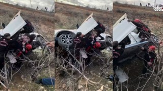 Kahramanmaraş’ta Kontrolden Çıkan Araç Zeytinliğe Savruldu