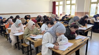 Gençler Gerçek Sınav Atmosferini Yaşadı; Kahramanmaraş Büyükşehir’in Deneme Sınavına Yoğun İlgi