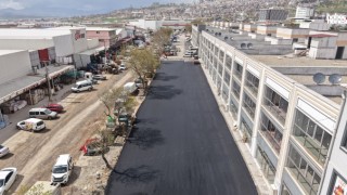 Kahramanmaraş Büyükşehir, Toptancılar Sitesinde Asfalt Çalışmasını Sürdürüyor