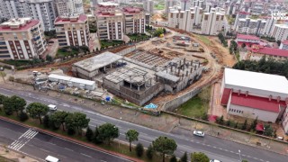 Kahramanmaraş’ın Yeni Nesil Gençlik ve Spor Kompleksi Hızla Yükseliyor