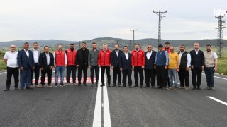Başkan Görgel Elmalar Yolu’ndaki Çalışmaları İnceledi: “Bu Gece Tamamlanıyor”