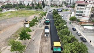 Kahramanmaraş Büyükşehir, Ahır Dağı Caddesi’nde Asfalt Serimine Başladı