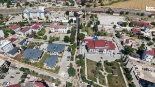 Kahramanmaraş Büyükşehir Pazarcık’ta Sıcak Asfalt Seferberliğine İstasyon Caddesi ile Başladı