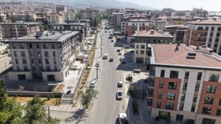 Kahramanmaraş Büyükşehir, Zübeyde Hanım’da Son Kat Asfalta Geçiyor