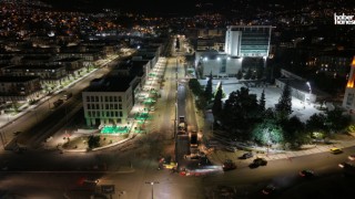 Kahramanmaraş Büyükşehir’den Azerbaycan Bulvarı’nda Gece Asfalt Mesaisi