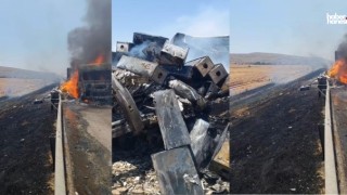 Kahramanmaraş'ta Tır Alev Alev Yandı! Yangın Anızlığa Sıçradı