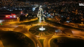 Kahramanmaraş Büyükşehir, Azerbaycan Bulvarı’nın Son Kat Asfaltını Seriyor
