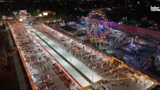 Ağustos Fuarı’nın 17. Gününde Kahkaha ve Nostalji Dolu Bir Akşam
