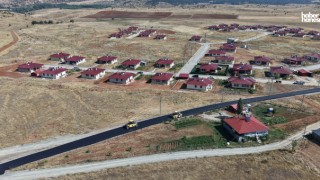 Kahramanmaraş Büyükşehir, Göksun’da Bir Mahallenin Daha Yolunu Yeniliyor